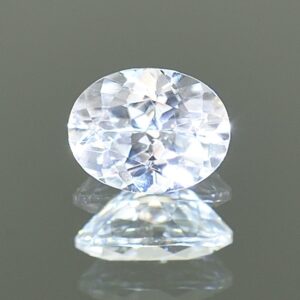 WhiteZircon oval 9.1x7.0mm 2.79cts H zn2742