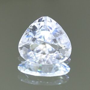 WhiteZircon pear 11.6x10.5mm 5.04cts H zn2746