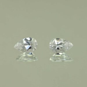 WhiteZircon pear pair 8.0x5.0mm 2.35cts H zn3936