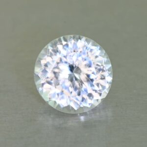 WhiteZircon round 8.5mm 3.56cts H zn5925 SOLD