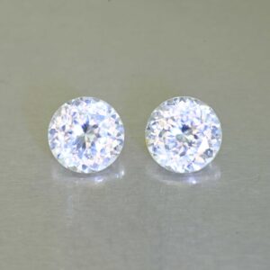 WhiteZircon round pair 10.5mm 13.34cts H zn7057 scaled 1