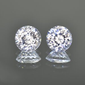 WhiteZircon round pair 11.0mm 15.57cts zn279 1