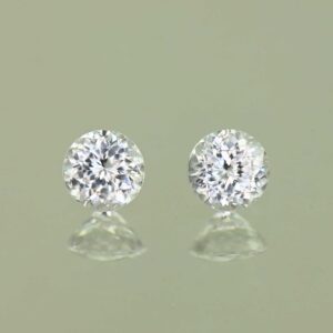 WhiteZircon round pair 4.5mm 1.05cts H zn3640