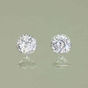 WhiteZircon round pair 4.5mm 1.05cts H zn3646