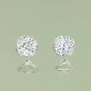 WhiteZircon round pair 4.5mm 1.09cts H zn3637