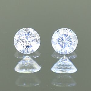 WhiteZircon round pair 4.5mm 1.11cts H zn1897