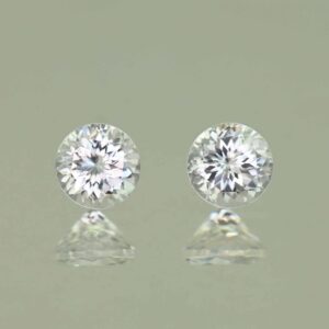 WhiteZircon round pair 4.6mm 1.24cts H zn3612