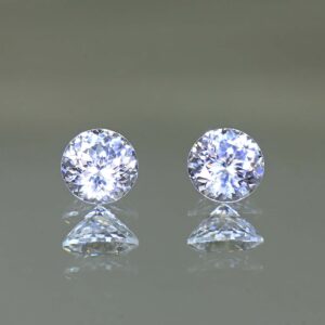 WhiteZircon round pair 5.5mm 2.04cts H zn4285