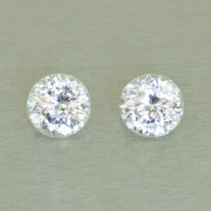 WhiteZircon round pair 6.0mm 2.47cts H zn5911