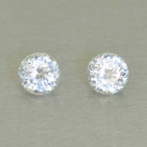 WhiteZircon round pair 6.0mm 2.56cts H zn5913