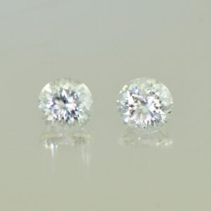 WhiteZircon round pair 6.0mm 2.57cts H zn5613