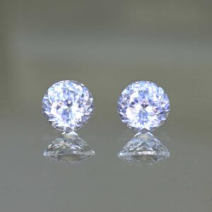 WhiteZircon round pair 7.0mm 3.98cts H zn5864