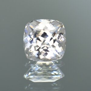 WhiteZircon sq cush 9.0mm 4.62cts zn830 SOLD