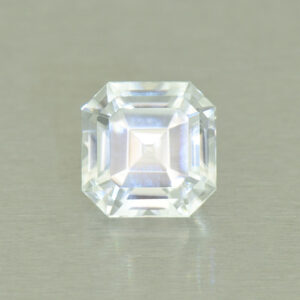 WhiteZircon sq eme cut 6.9mm 2.57cts H zn5294 SOLD