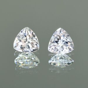 WhiteZircon trill pair 9.0mm 7.47cts H zn2321