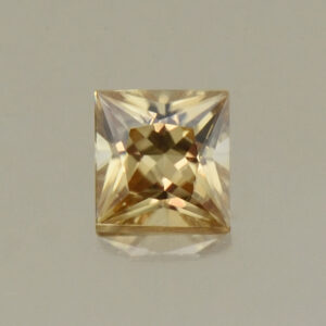 YellowOrangeZircon princess 4.0mm 0.53cts N zn4861