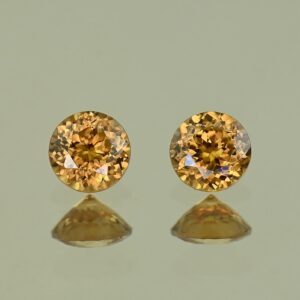 YellowOrangeZircon round pair 4.5mm 1.05cts N zn4100