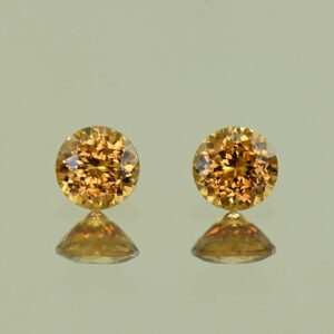 YellowOrangeZircon round pair 4.5mm 1.09cts N zn7898