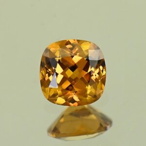 YellowOrangeZircon sq cush 5.1mm 0.76cts N zn7899