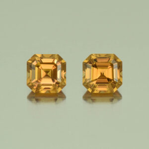 YellowOrangeZircon sq eme cut pair 5.5mm 2.53cts N zn5340