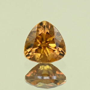 YellowOrangeZircon trill 6.5mm 1.50cts N zn8040