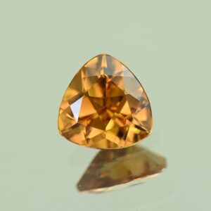 YellowOrangeZircon trill 7.3mm 1.80cts N zn7222