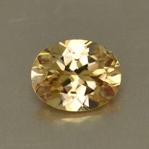 YellowZircon oval 10.0x8.0mm 3.60cts zn1144