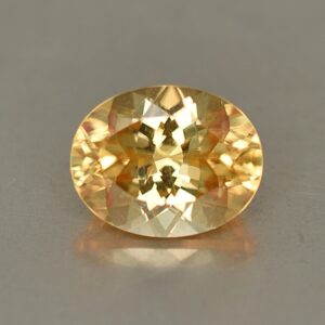 YellowZircon oval 10.1x8.0mm 4.21cts zn1279