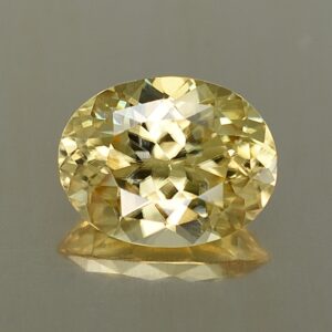 YellowZircon oval 11.6x9.0mm 5.56cts zn1242