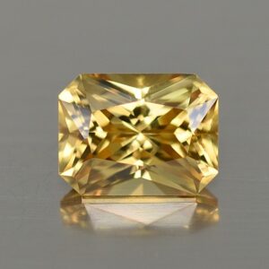 YellowZircon rad 8.5x6.5mm 2.94cts zn3752 SOLD