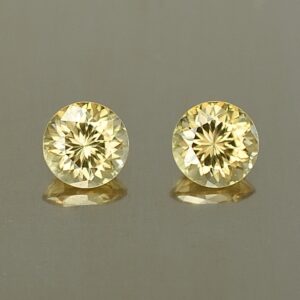 YellowZircon round pair 4.5mm 1.08cts zn2690
