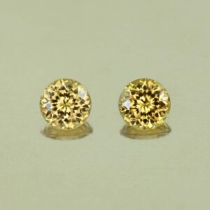 YellowZircon round pair 5.5mm 2.03cts H zn3823