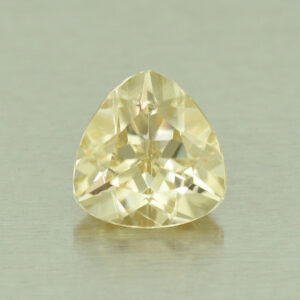 YellowZircon trill 6.2mm 1.34cts H zn5318