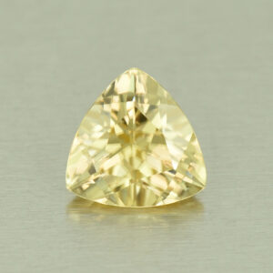 YellowZircon trill 7.5mm 2.01cts H zn5321