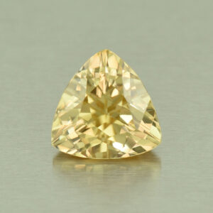 YellowZircon trill 9.1mm 3.66cts H zn5324