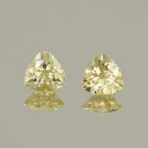 YellowZircon trill pair 7.3mm 3.93cts H zn3033
