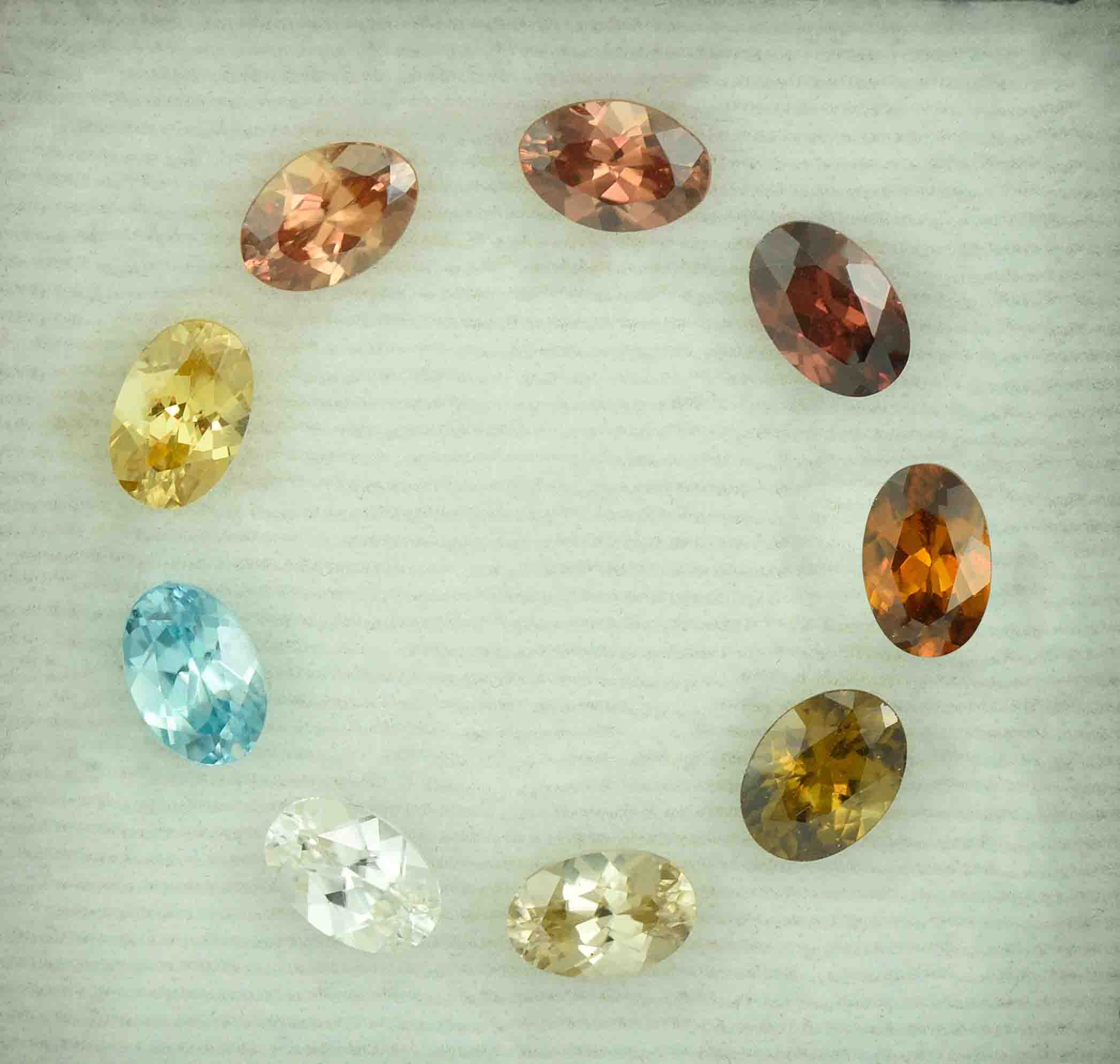 ZirconSuite oval 6.0x4.0mm 5.94cts N H zn1350