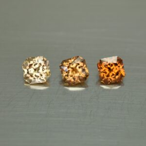 Zircon Suite sq rad 4.9mm 2.57cts 3pcs N a zn2927