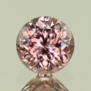 RoseZircon round 6.2mm 1.39cts H zn8148