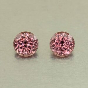 RoseZircon round pair 8.0mm 5.97cts H zn8264