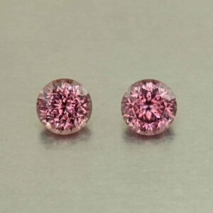RoseZircon round pair 8.0mm 6.20cts H zn8270