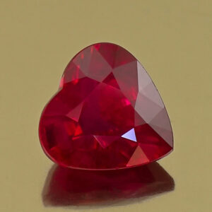 Ruby heart 6.92x6.94x4.13mm 1.51cts H ru156 a