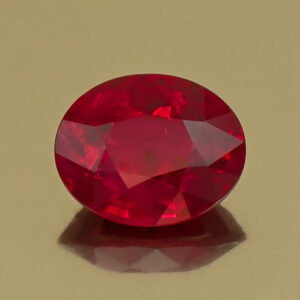 Ruby oval 7.69x6.23x4.17mm 1.67cts H ru149 a