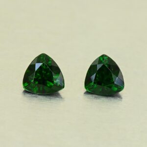 ChromeTourmaline trill pair 4.5mm 0.56cts N ct740