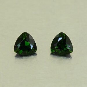 ChromeTourmaline trill pair 4.6mm 0.61cts N ct744