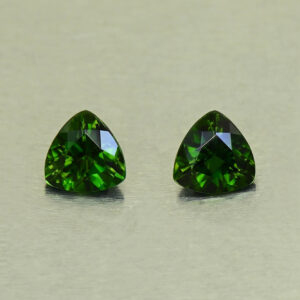 ChromeTourmaline trill pair 5.1mm 0.84cts N ct748